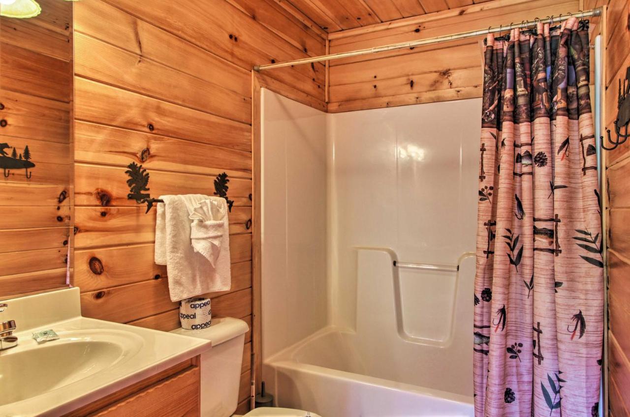 Expansive Gatlinburg Cabin Hot Tub, Deck And Grill! Kültér fotó