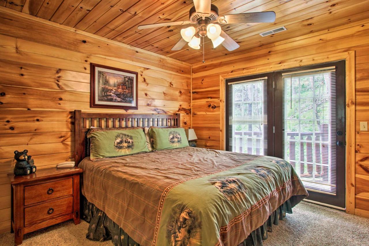 Expansive Gatlinburg Cabin Hot Tub, Deck And Grill! Kültér fotó